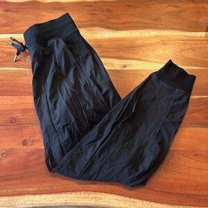 Lululemon dance studio joggers